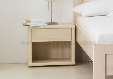 nočný stolík úzky -imitácia dreva